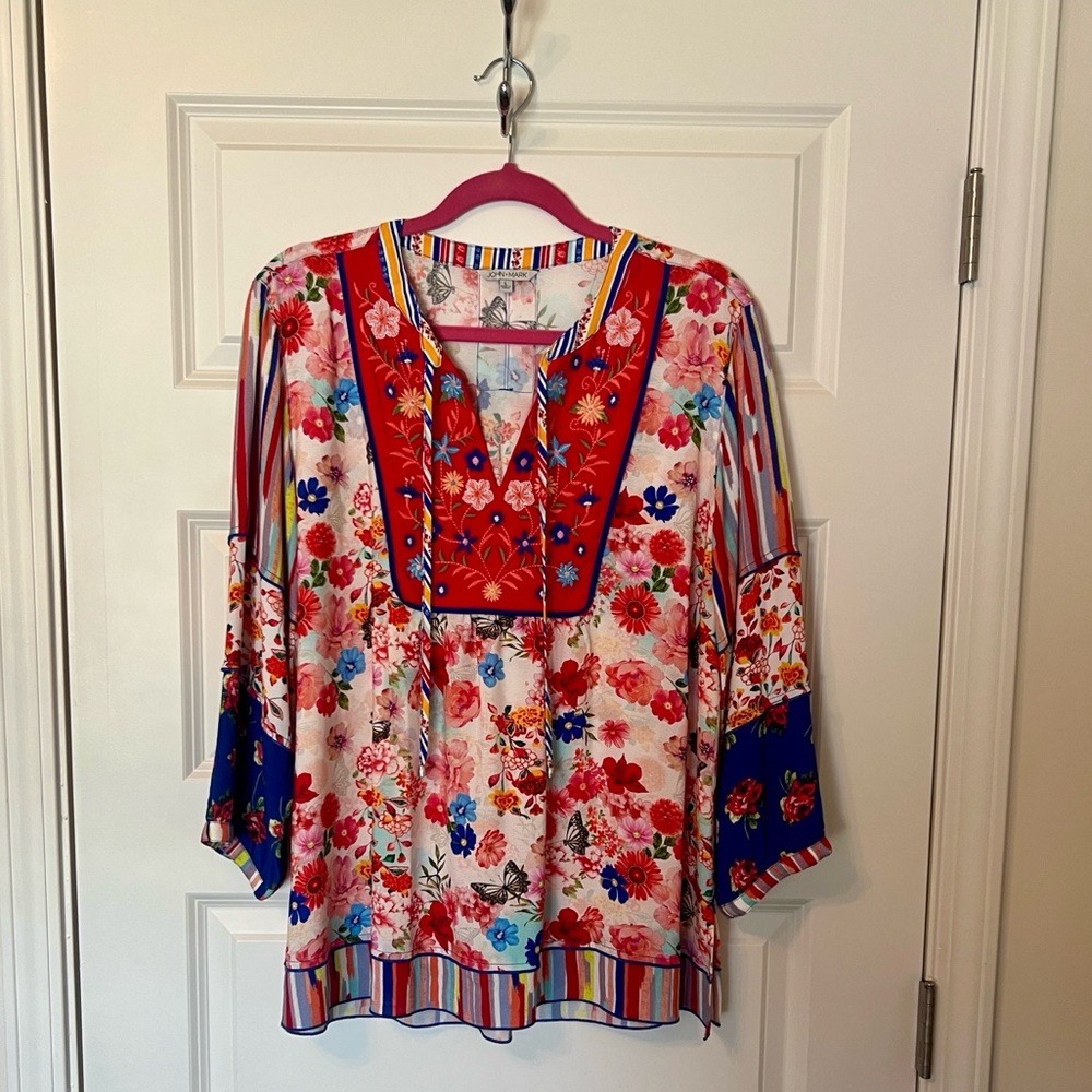 John Mark Floral Embroidered Top in Red and Blue